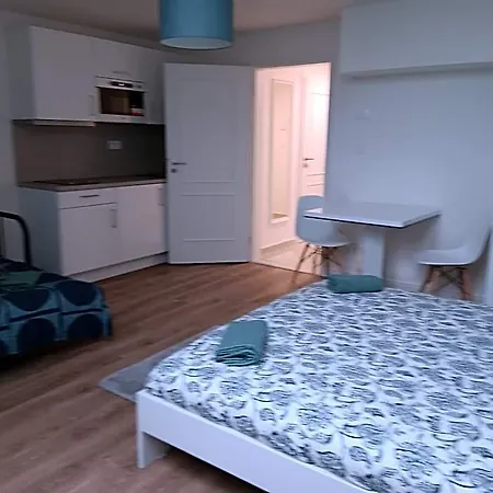 1 Bedroom At 1 Hotel 2*