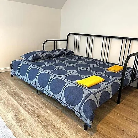 Hotel 1 Bedroom At 1 2*